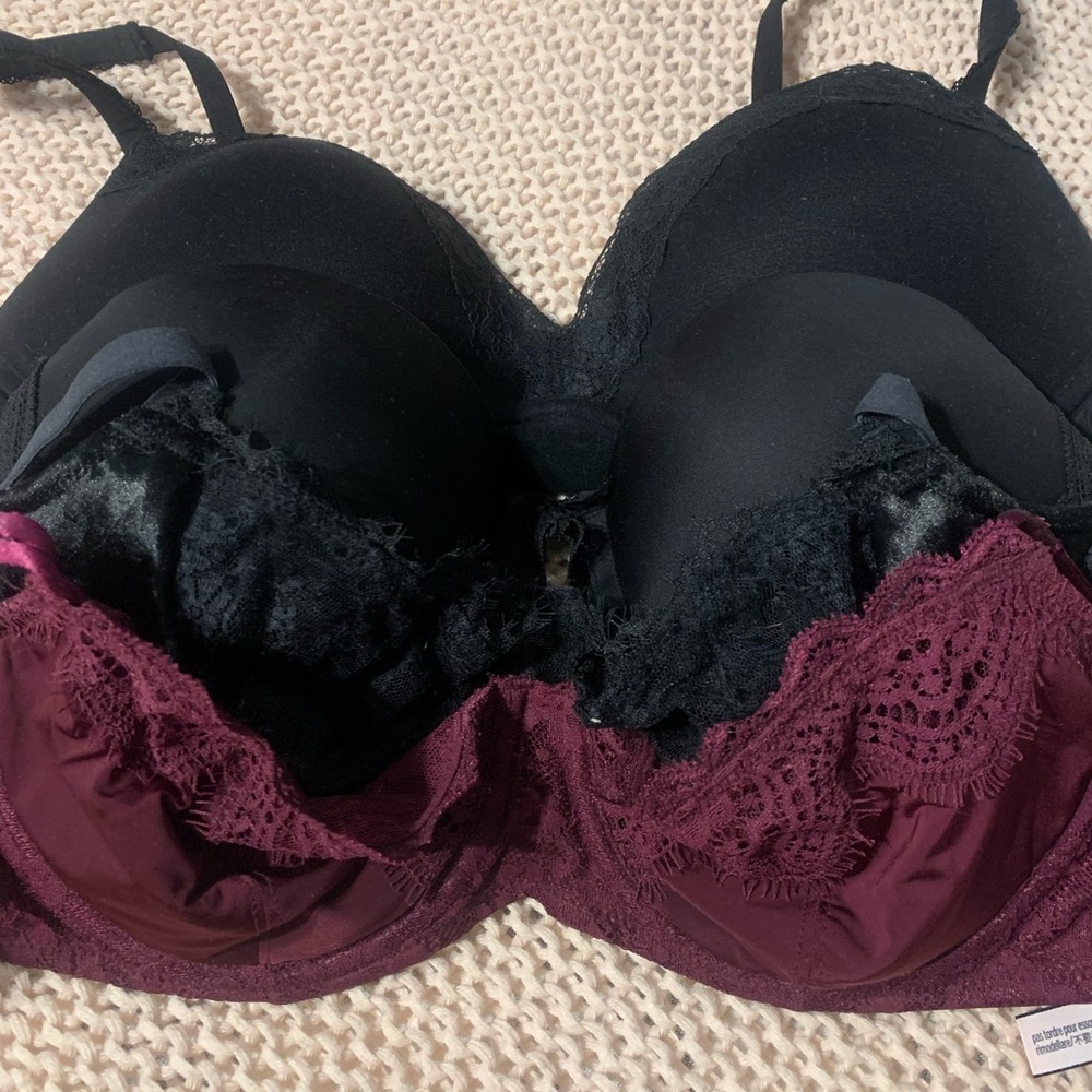 Four Victoria Secret Bras Size 34C